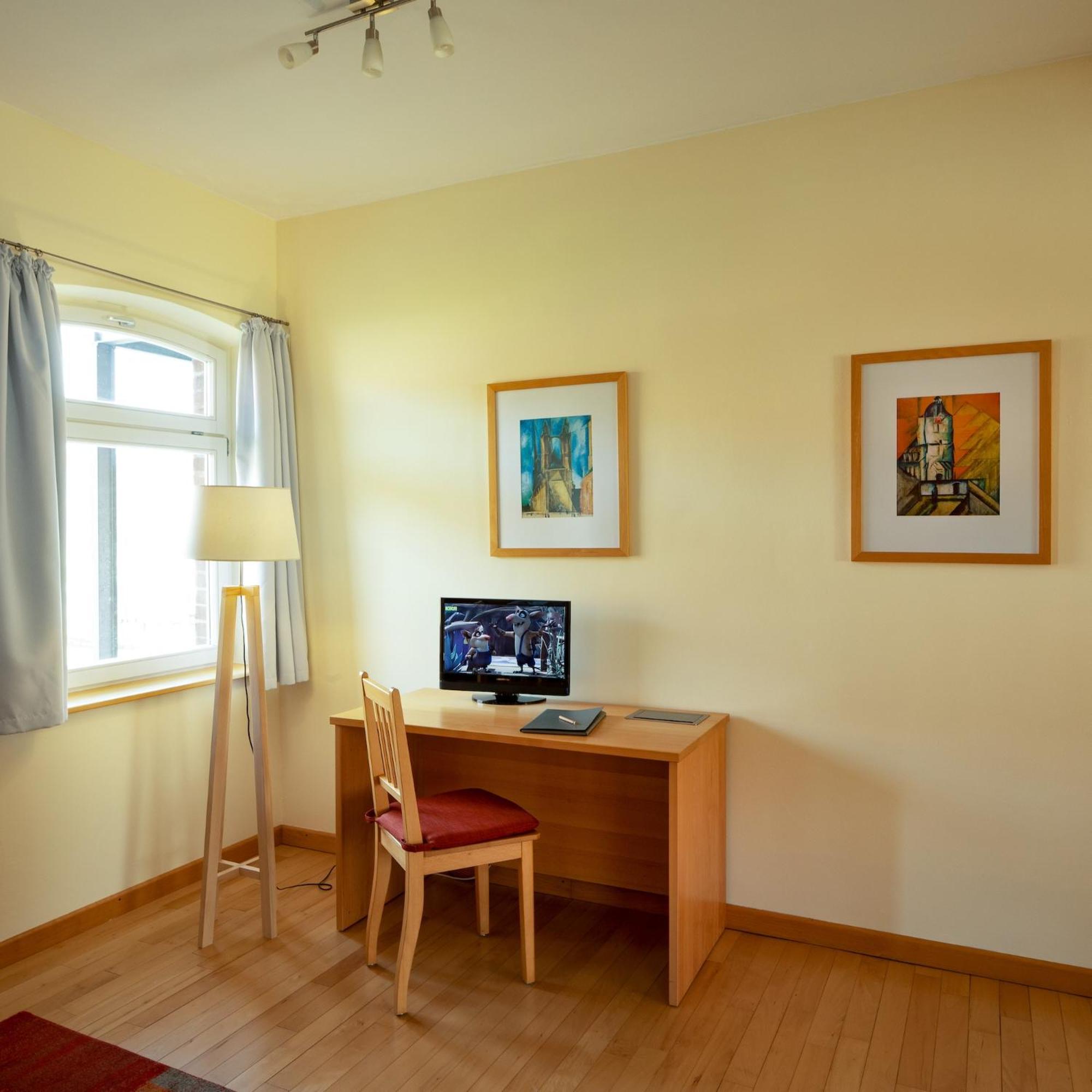 Biohotel Stiftsgut Wilhelmsgluecksbrunn Creuzburg Bagian luar foto
