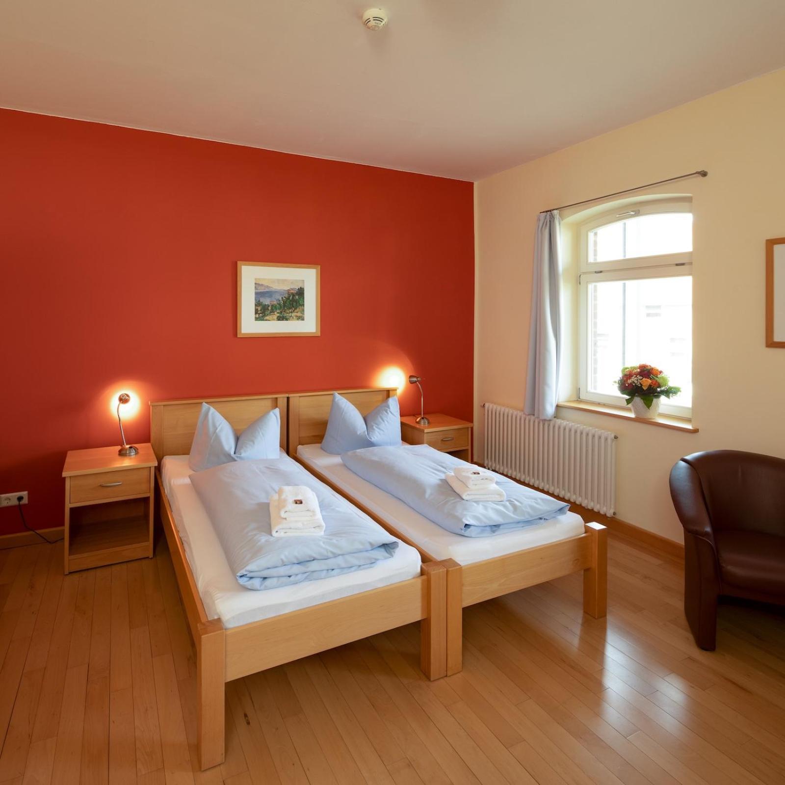 Biohotel Stiftsgut Wilhelmsgluecksbrunn Creuzburg Bagian luar foto