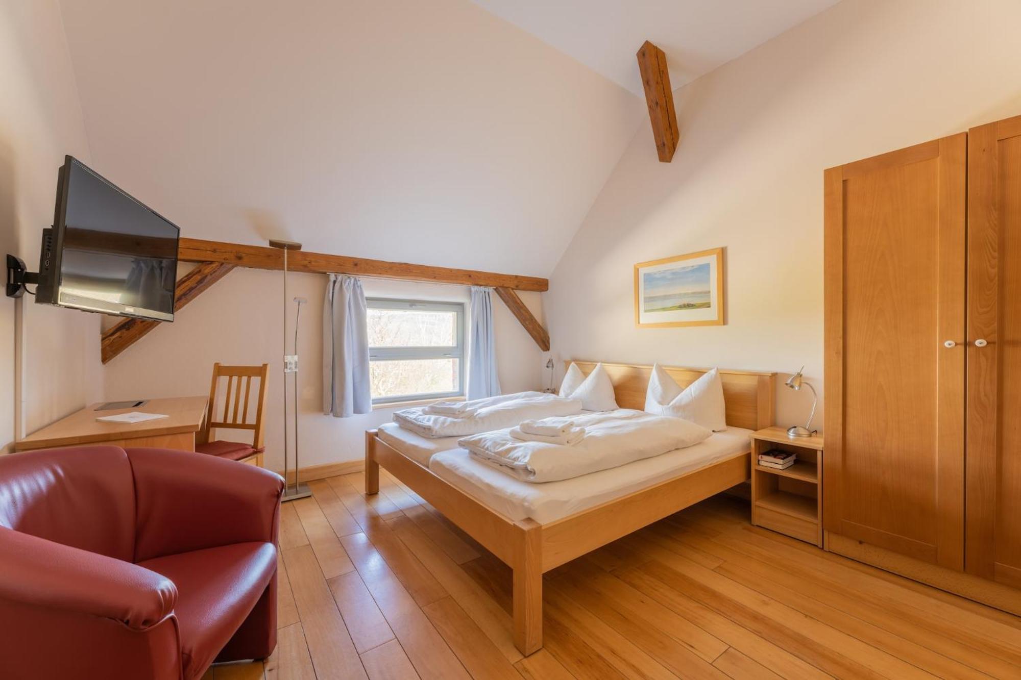 Biohotel Stiftsgut Wilhelmsgluecksbrunn Creuzburg Bagian luar foto